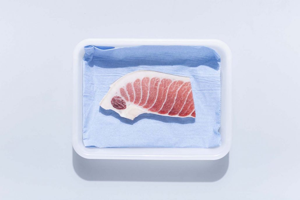 Filete de ventresca de atún rojo descongelado